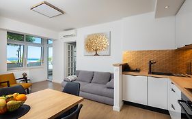East Side Apartment