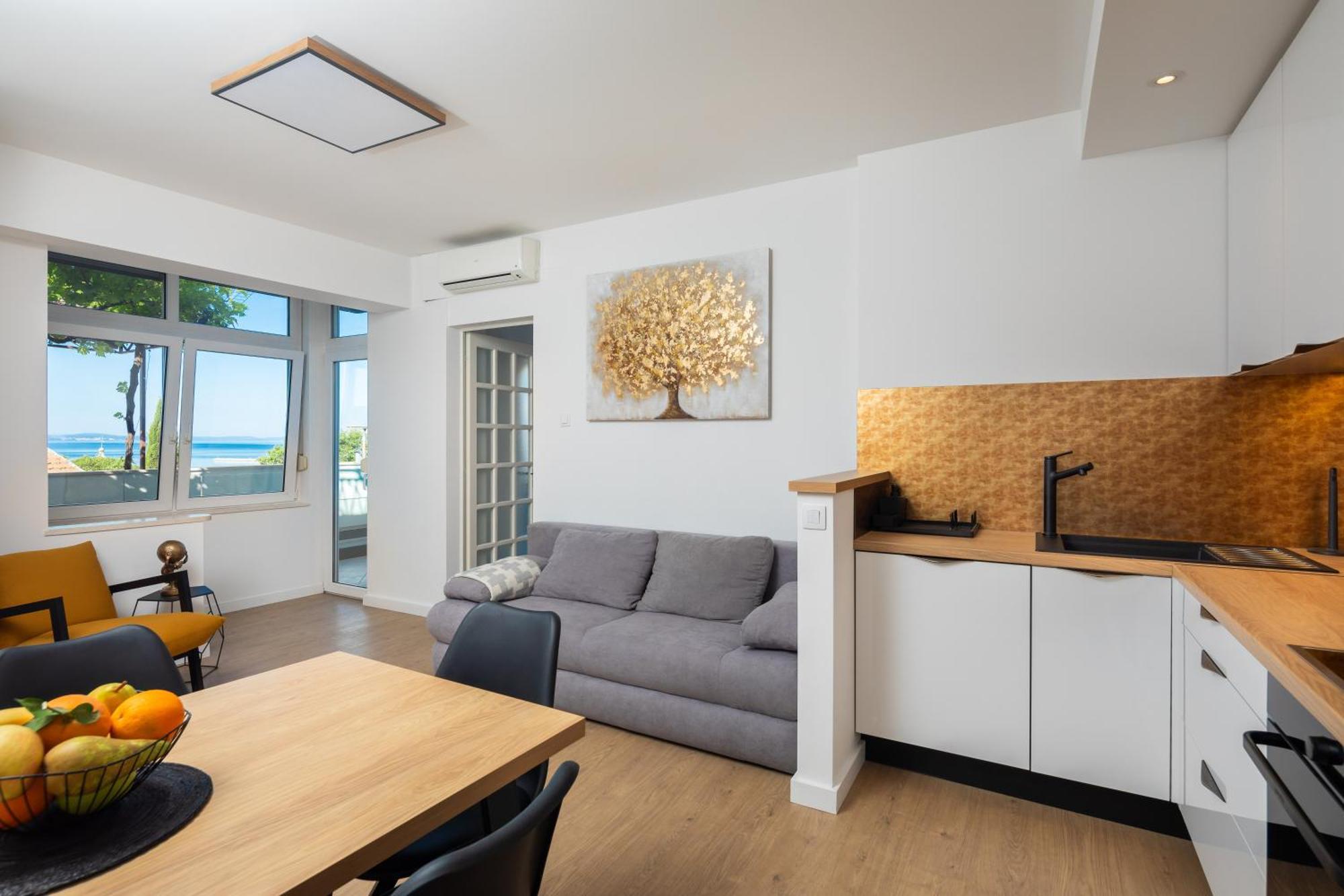 East Side Apartment Omiš Zewnętrze zdjęcie